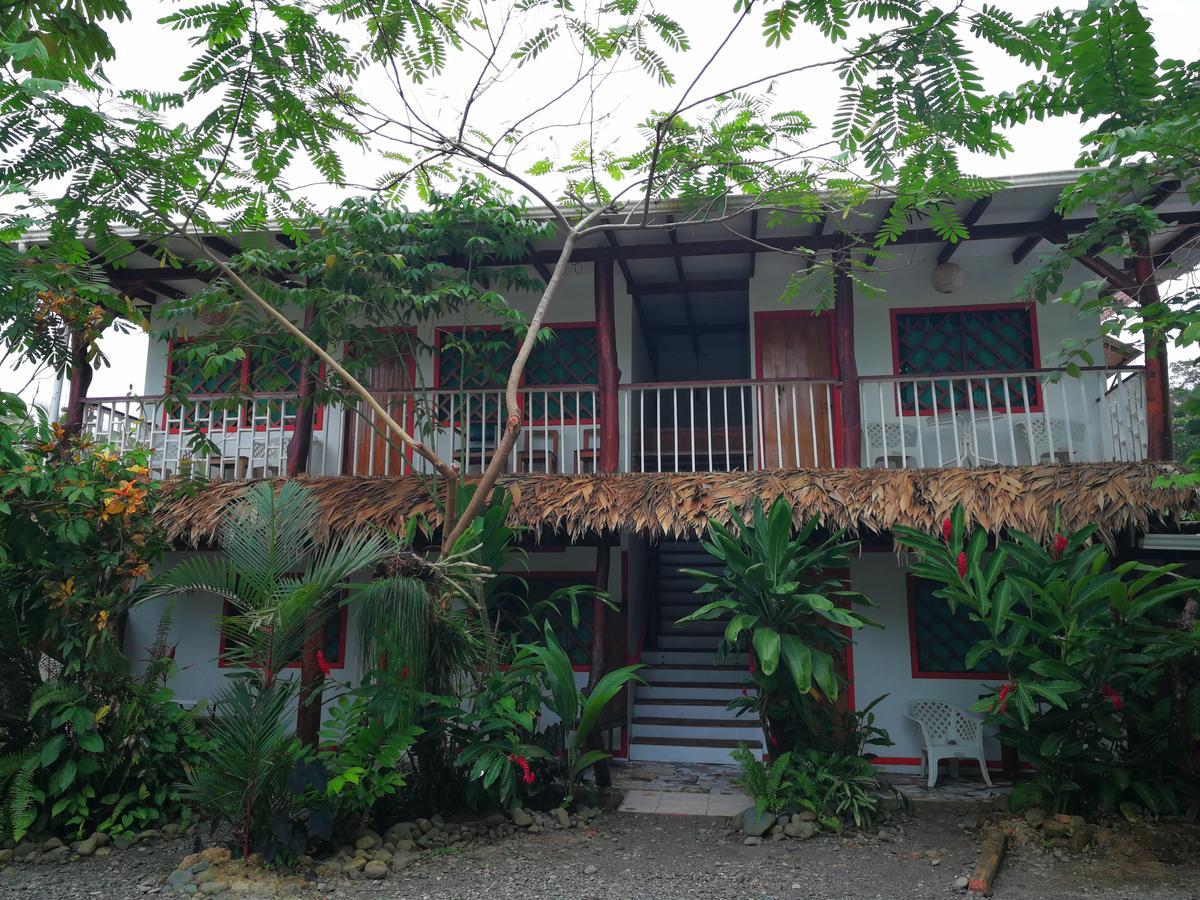 Talamanca Cabins Cahuita Exterior foto